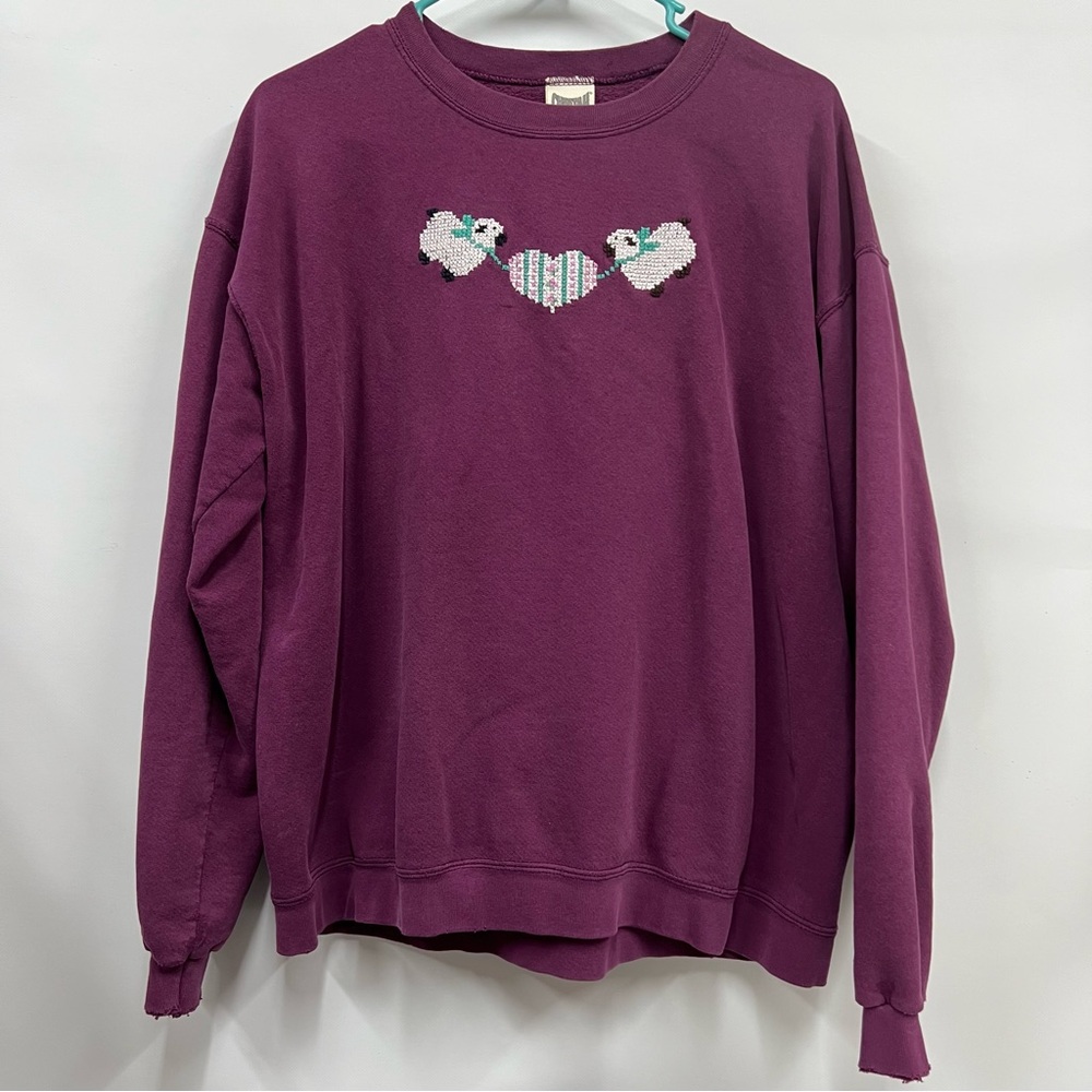 Women’s M Purple Sweater w/Heart sheep Design embroidery distressed comfy